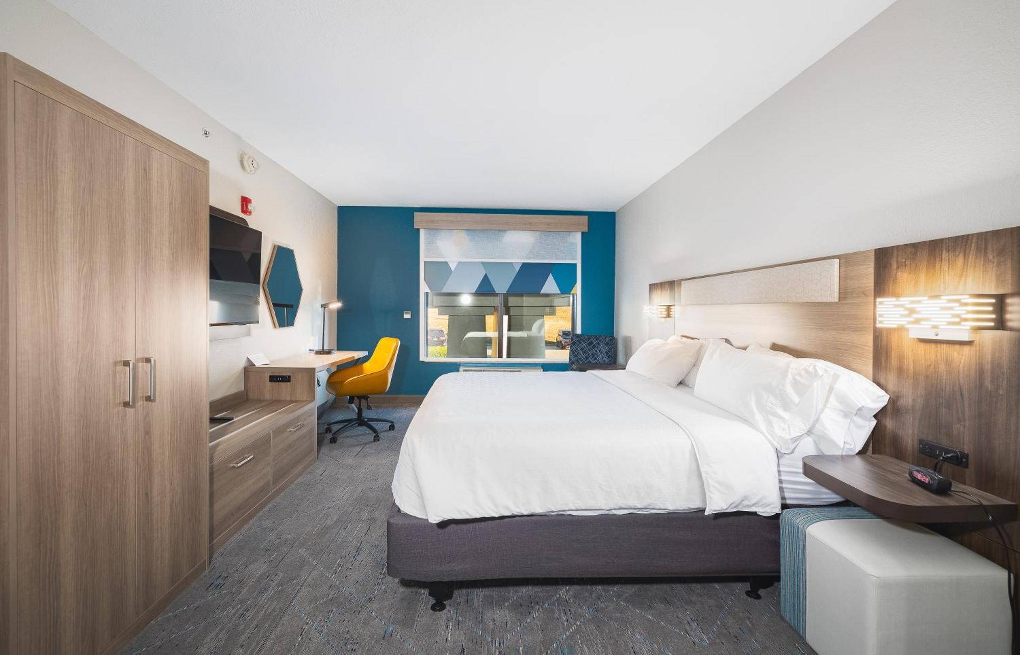 Holiday Inn Express Hotel And Suites Saint Robert By Ihg Exterior foto
